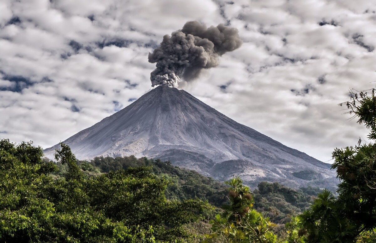 自然界世界火山